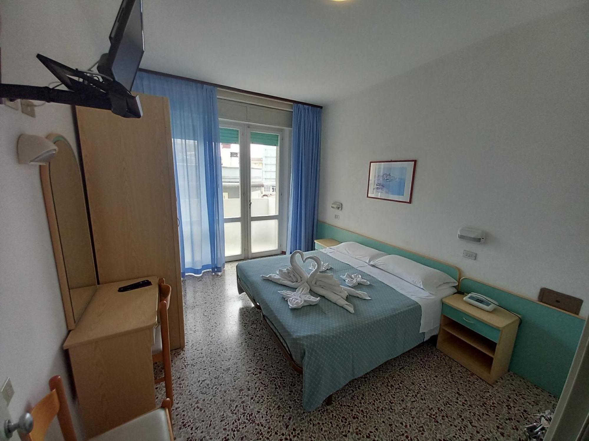 Hotel Europa Gabicce Mare Ngoại thất bức ảnh